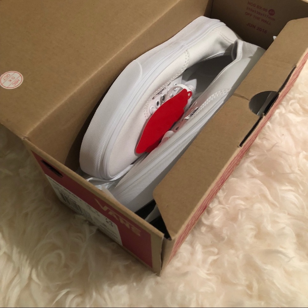 White Vans - Picture 2 of 3